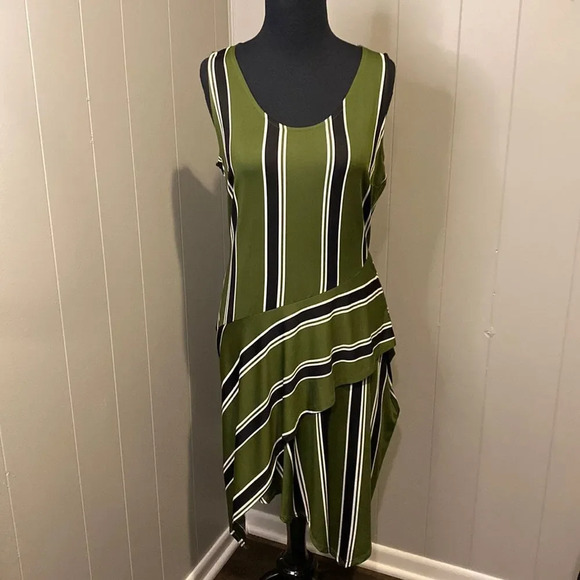 bar III Medium Handkerchief Hem Shift Dress mirrorstripe - Picture 2 of 7